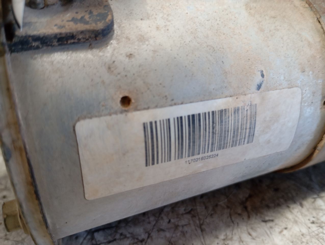 Part image 4