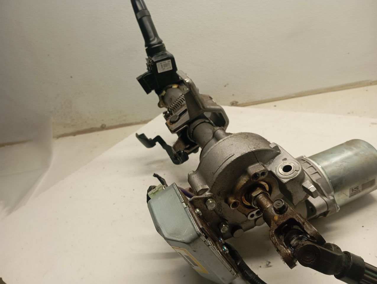 Part image 3