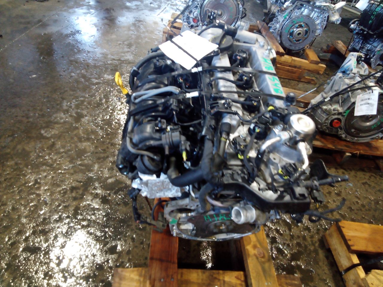 Part image 3