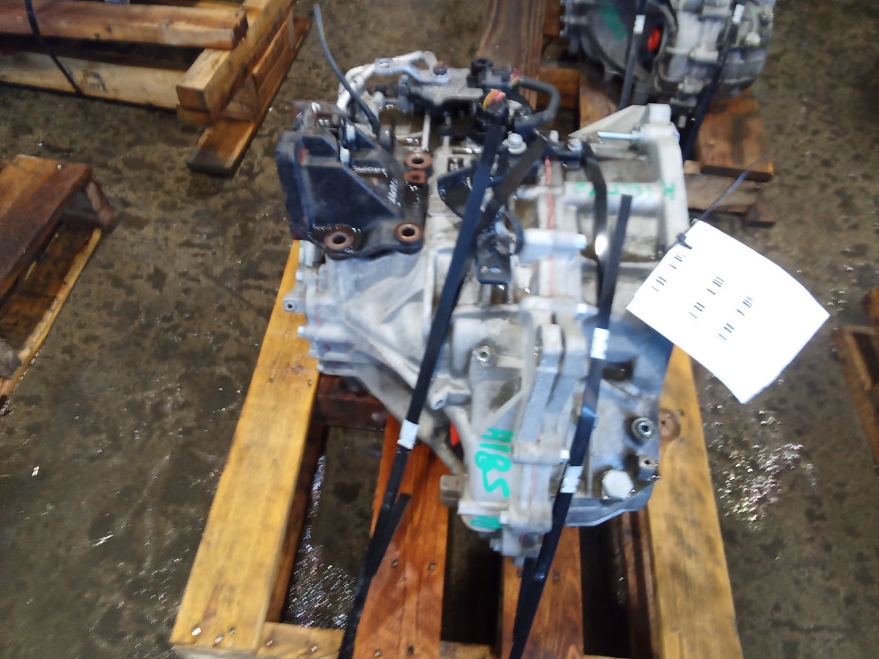 Part image 3