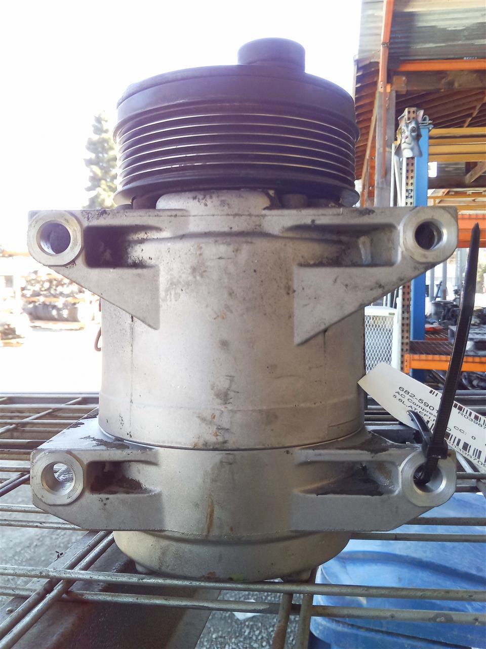 Part image 3