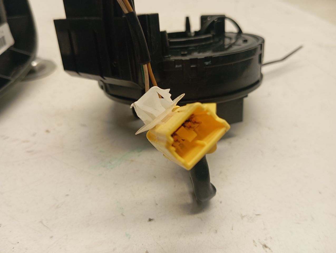 Part image 4