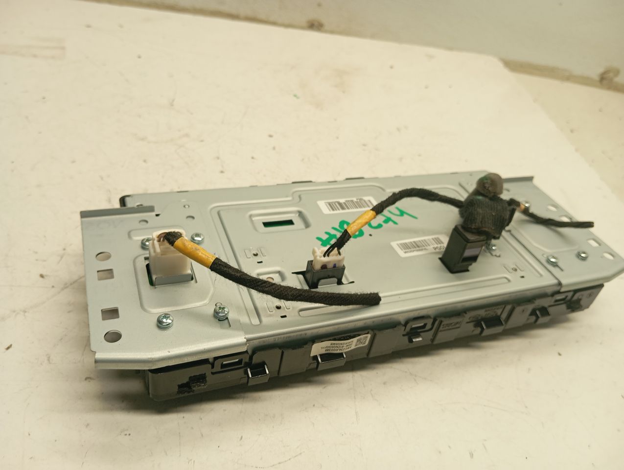 Part image 4