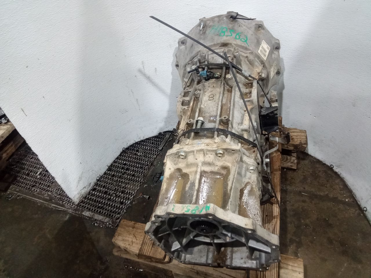 Part image 2