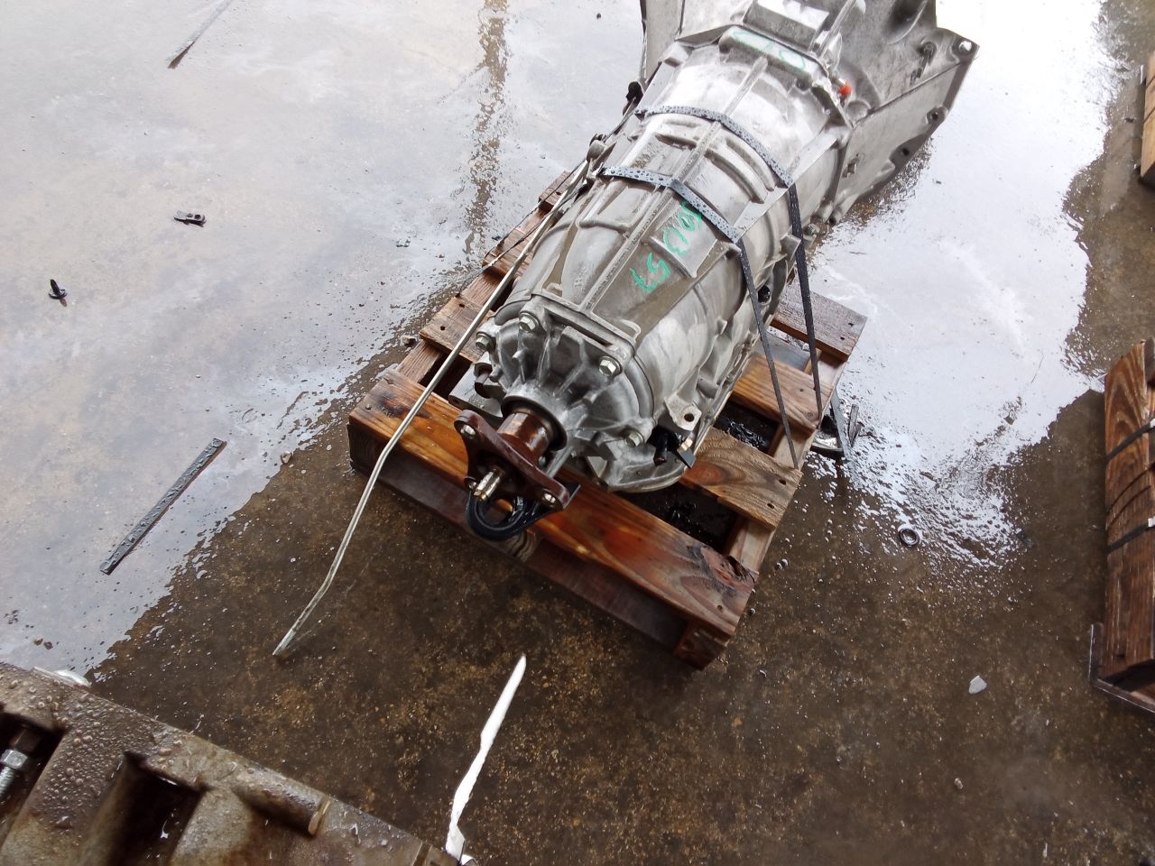 Part image 4