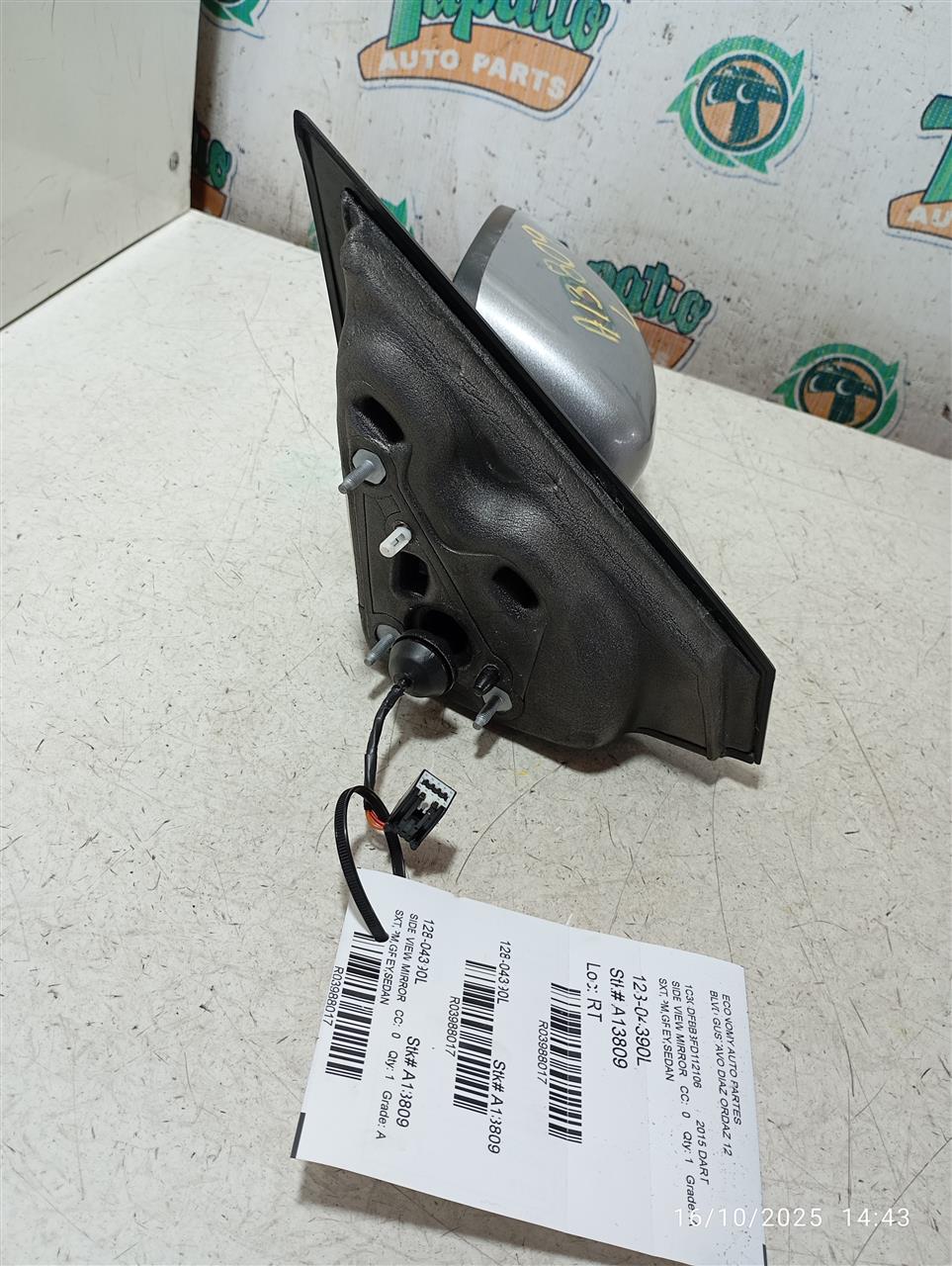 Used 2015 Chrysler DODGE PASS. Side View Mirror - Stock #A13809