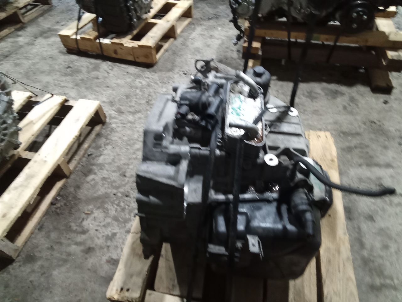 Part image 4