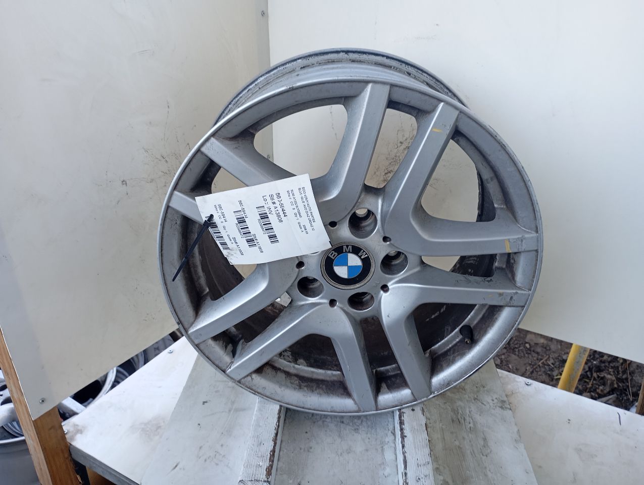 Part image 1