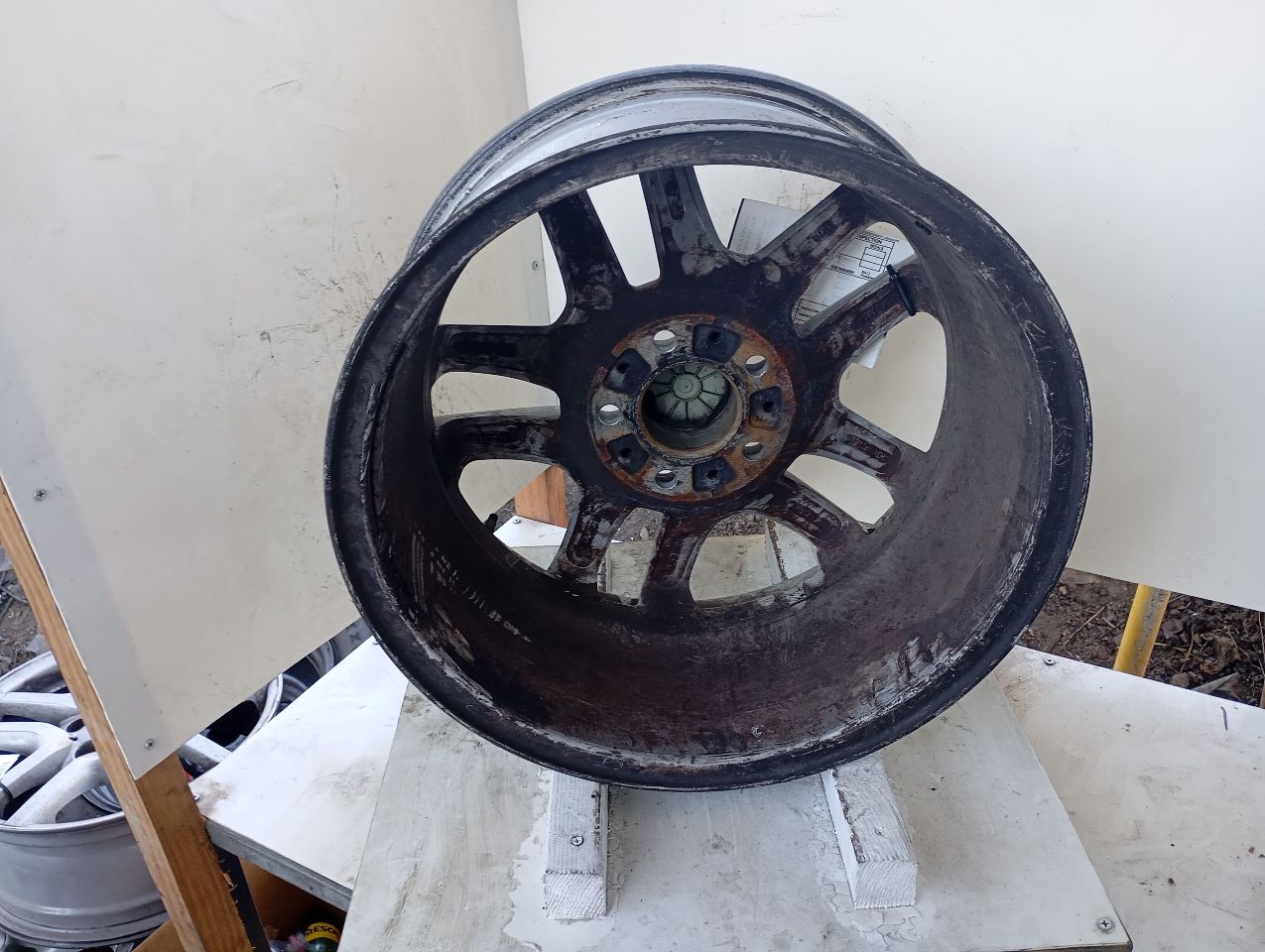 Part image 2