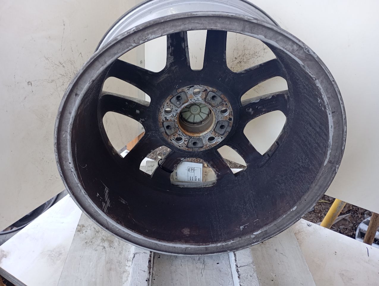 Part image 2