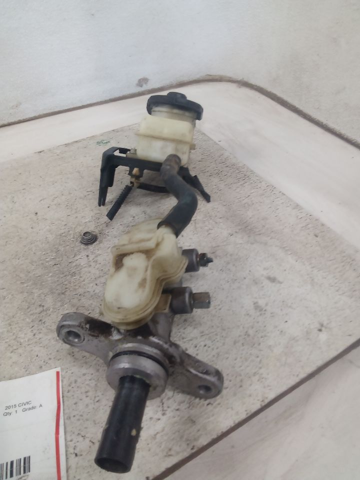 2015 Honda CIVIC Brake Master Cyl