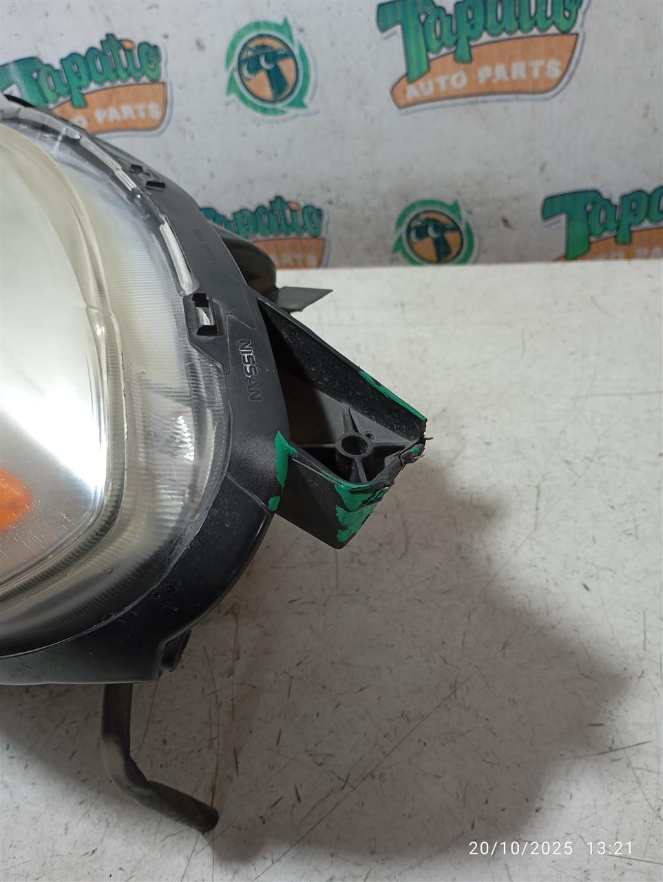 Part image 3