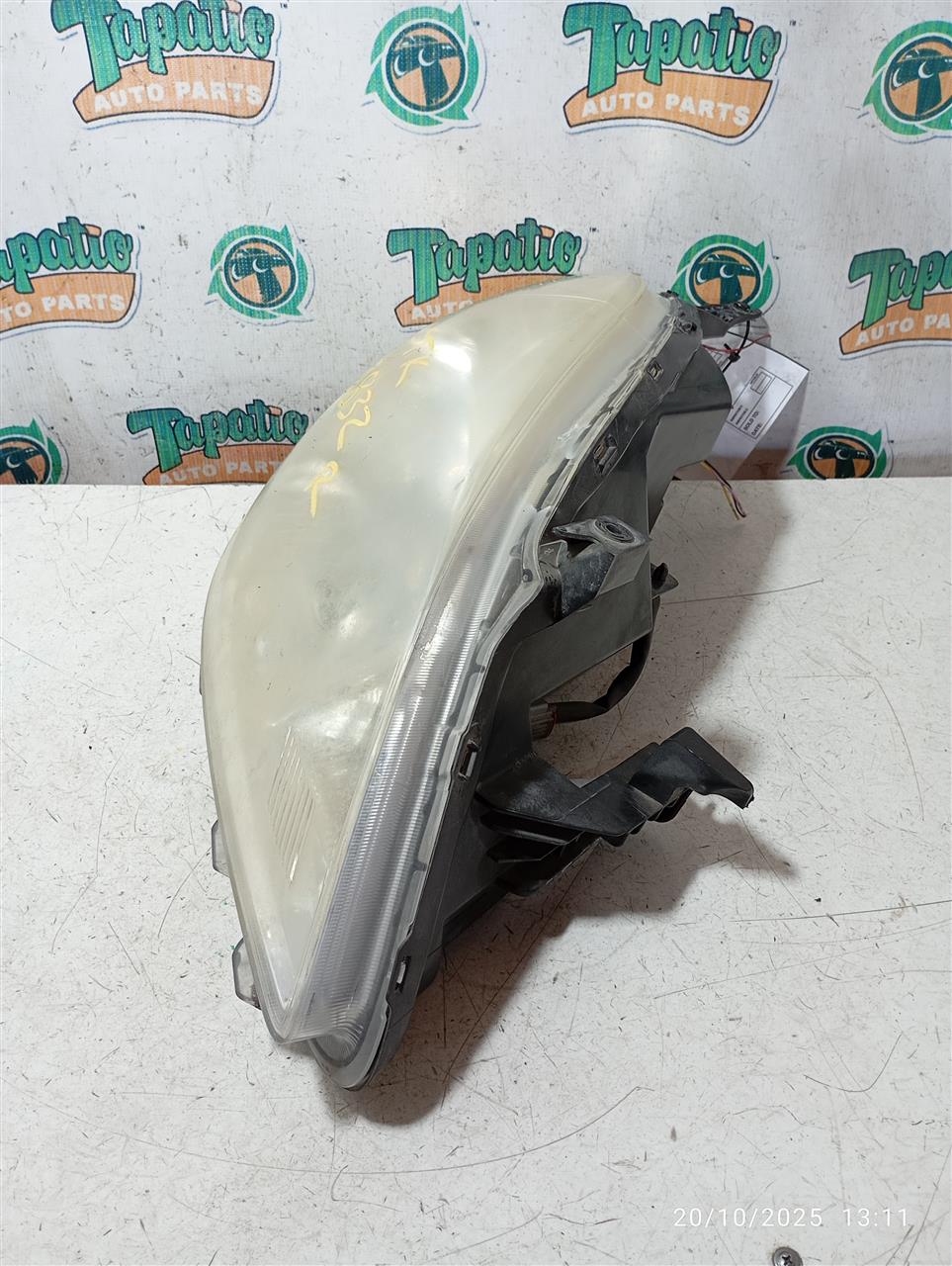 Part image 3