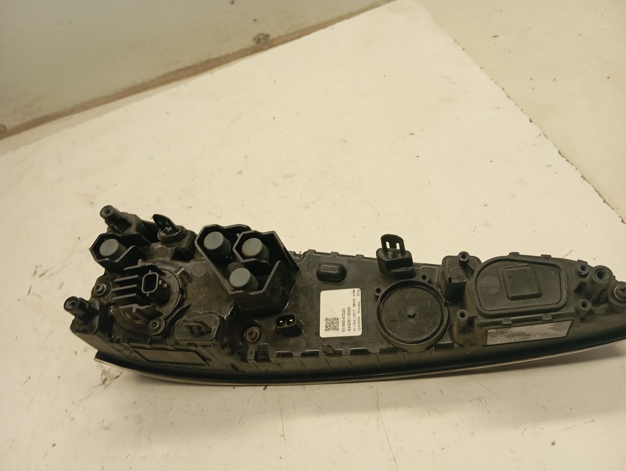 Part image 2