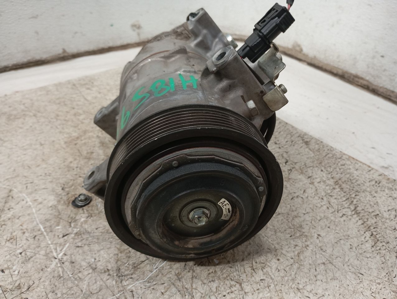 Part image 8