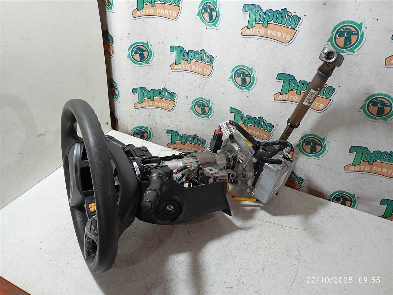 Part image 4