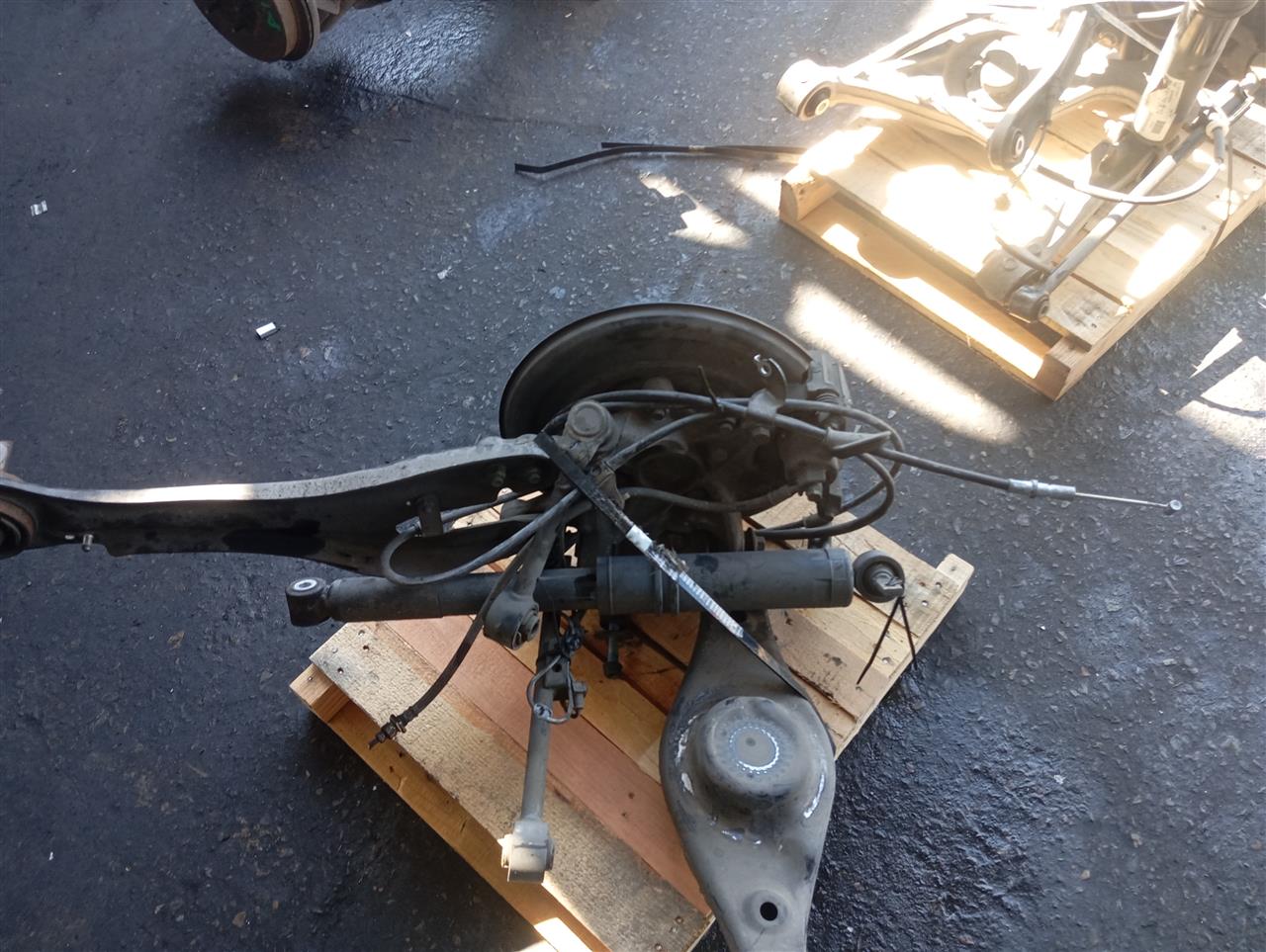 Part image 2