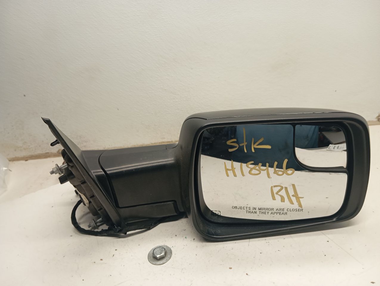 Part image 7