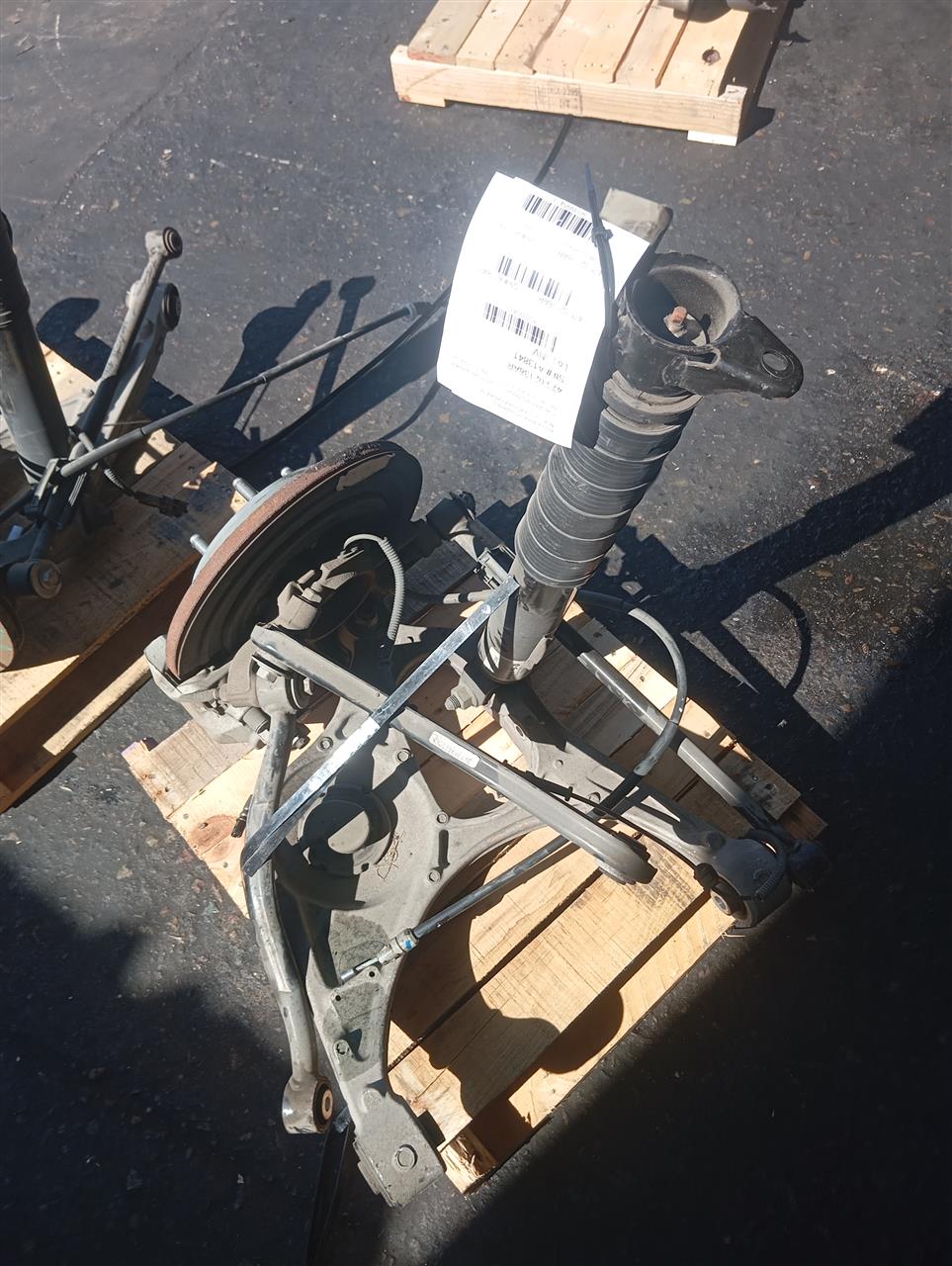 Part image 3