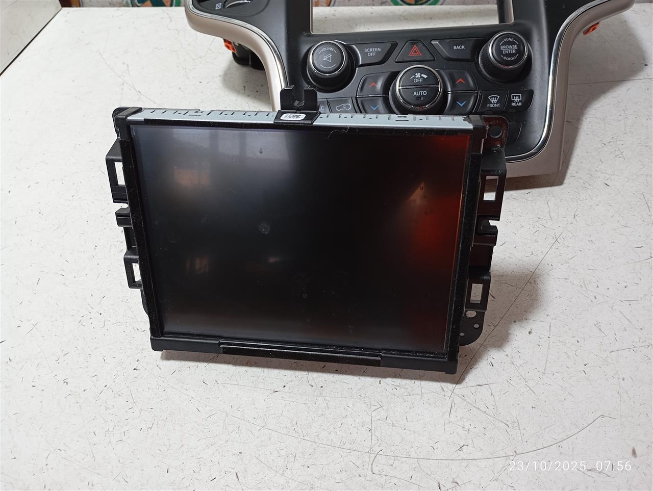 Part image 1