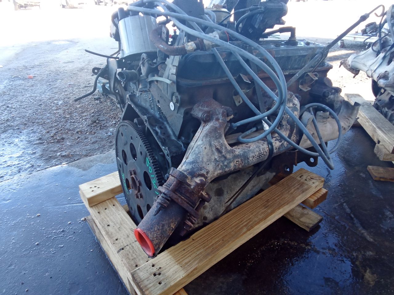 Part image 3