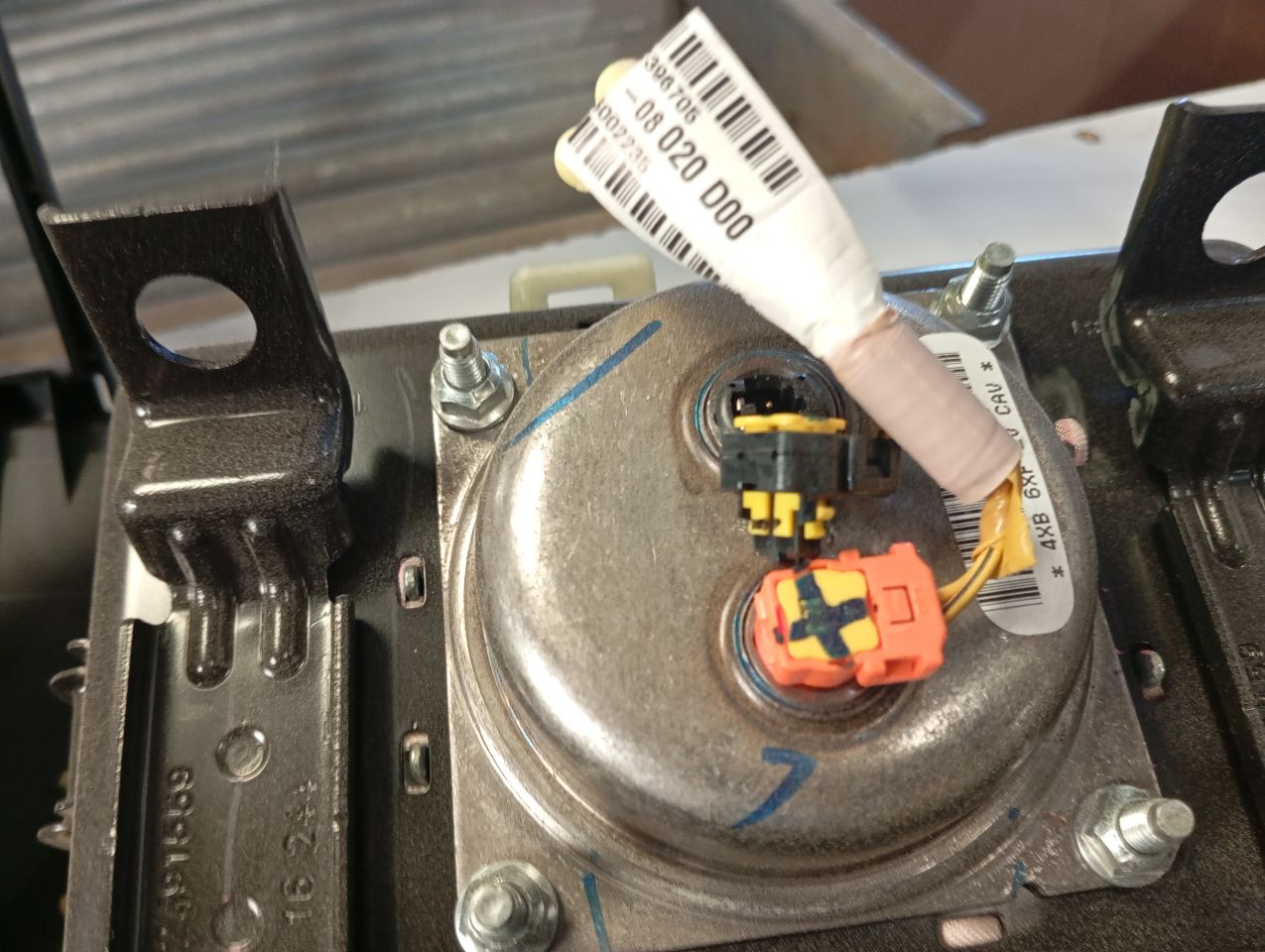 Part image 4