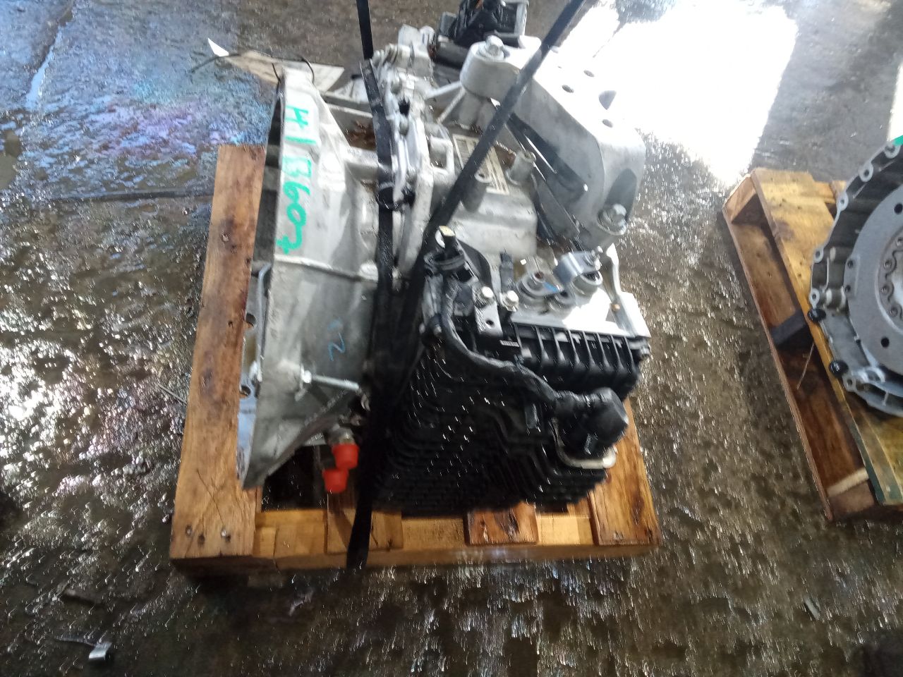 Part image 5