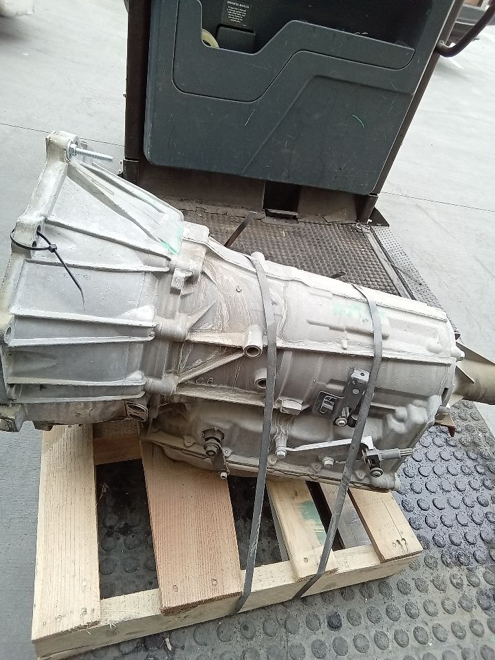 Part image 10
