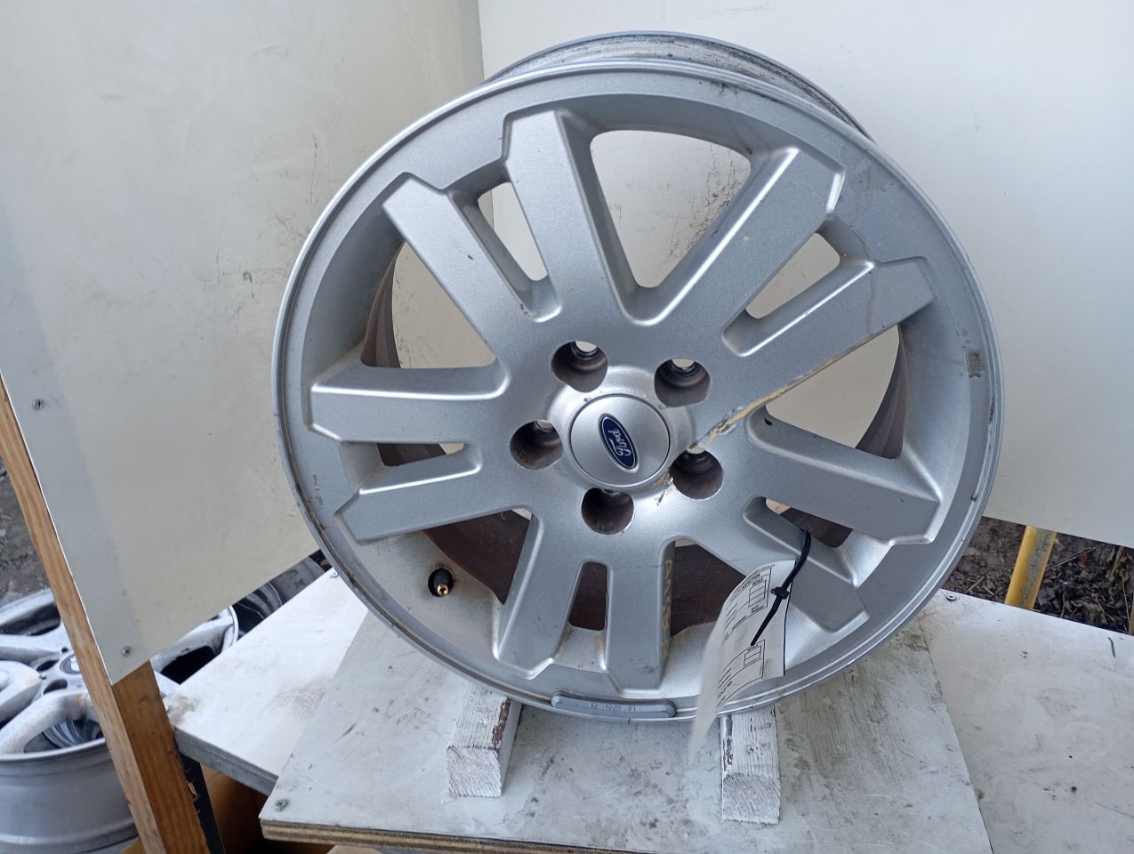 Part image 1
