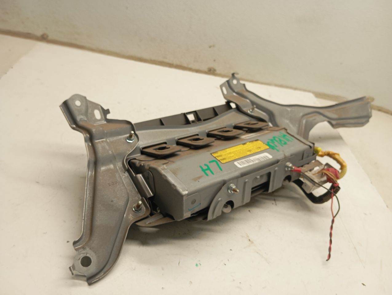 Part image 2