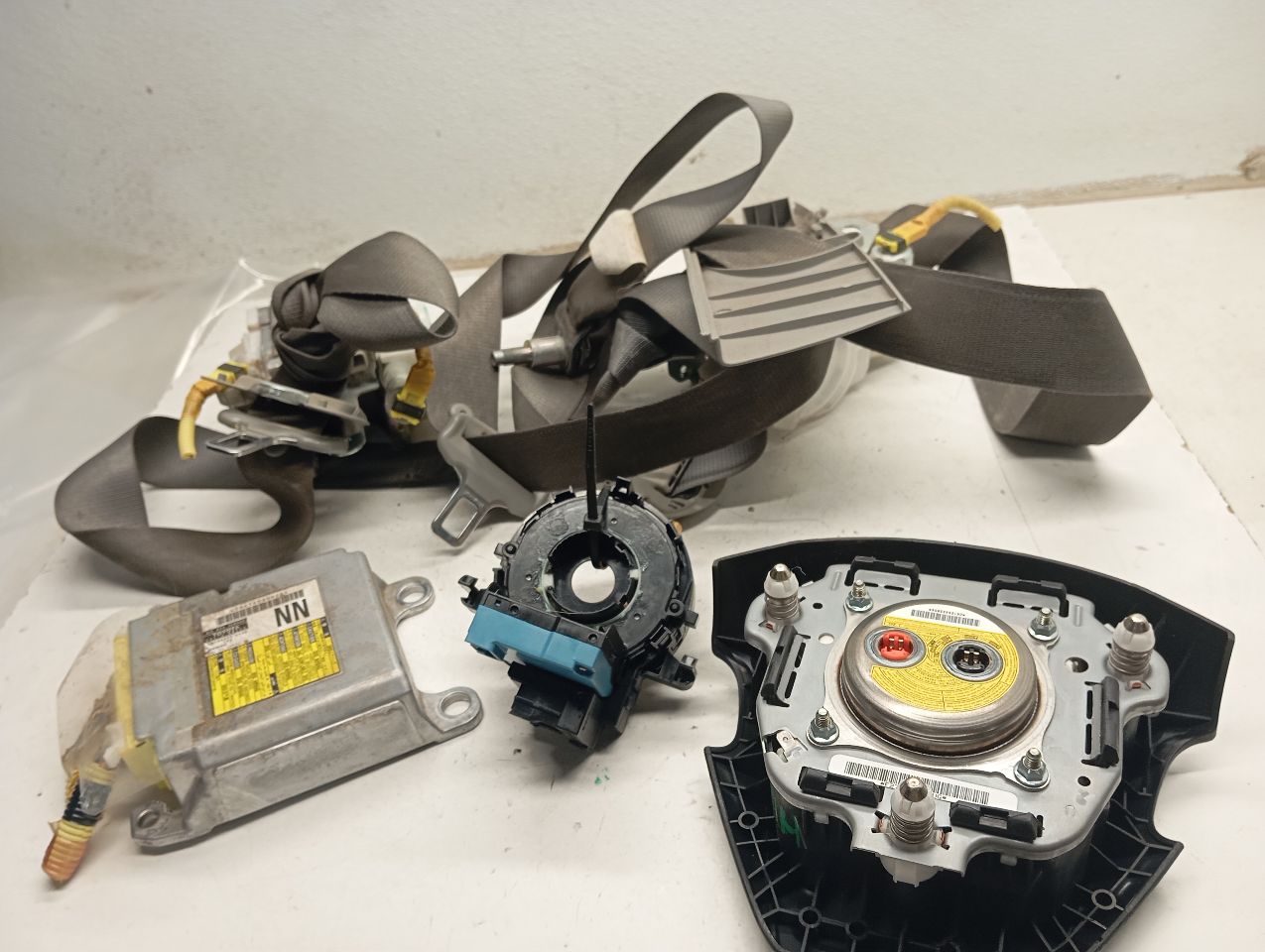 Part image 3