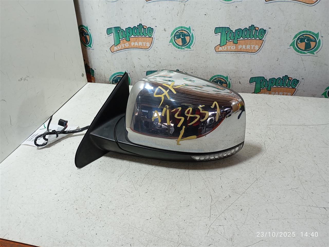 Part image 2