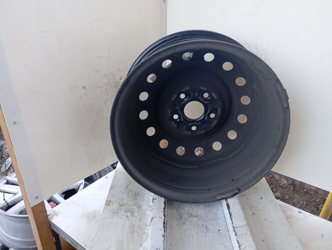 Part image 2