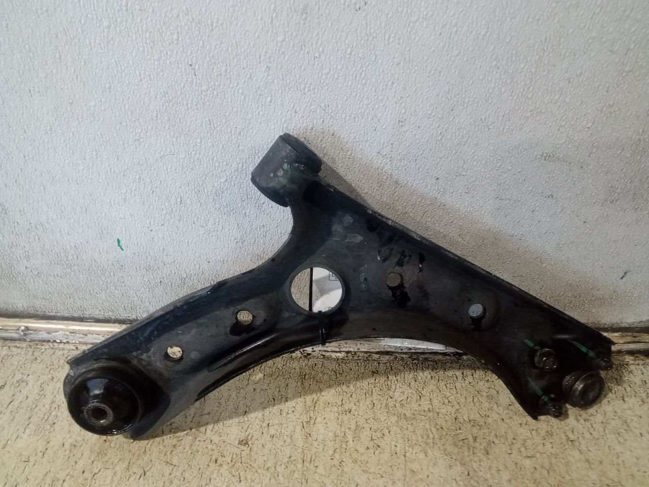 Part image 3