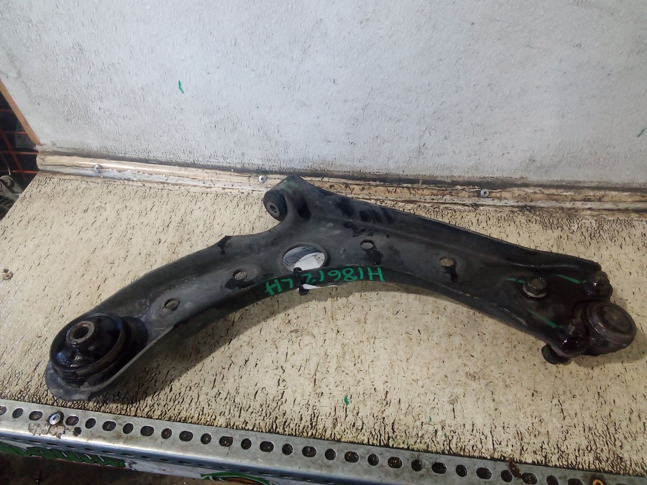 Part image 6