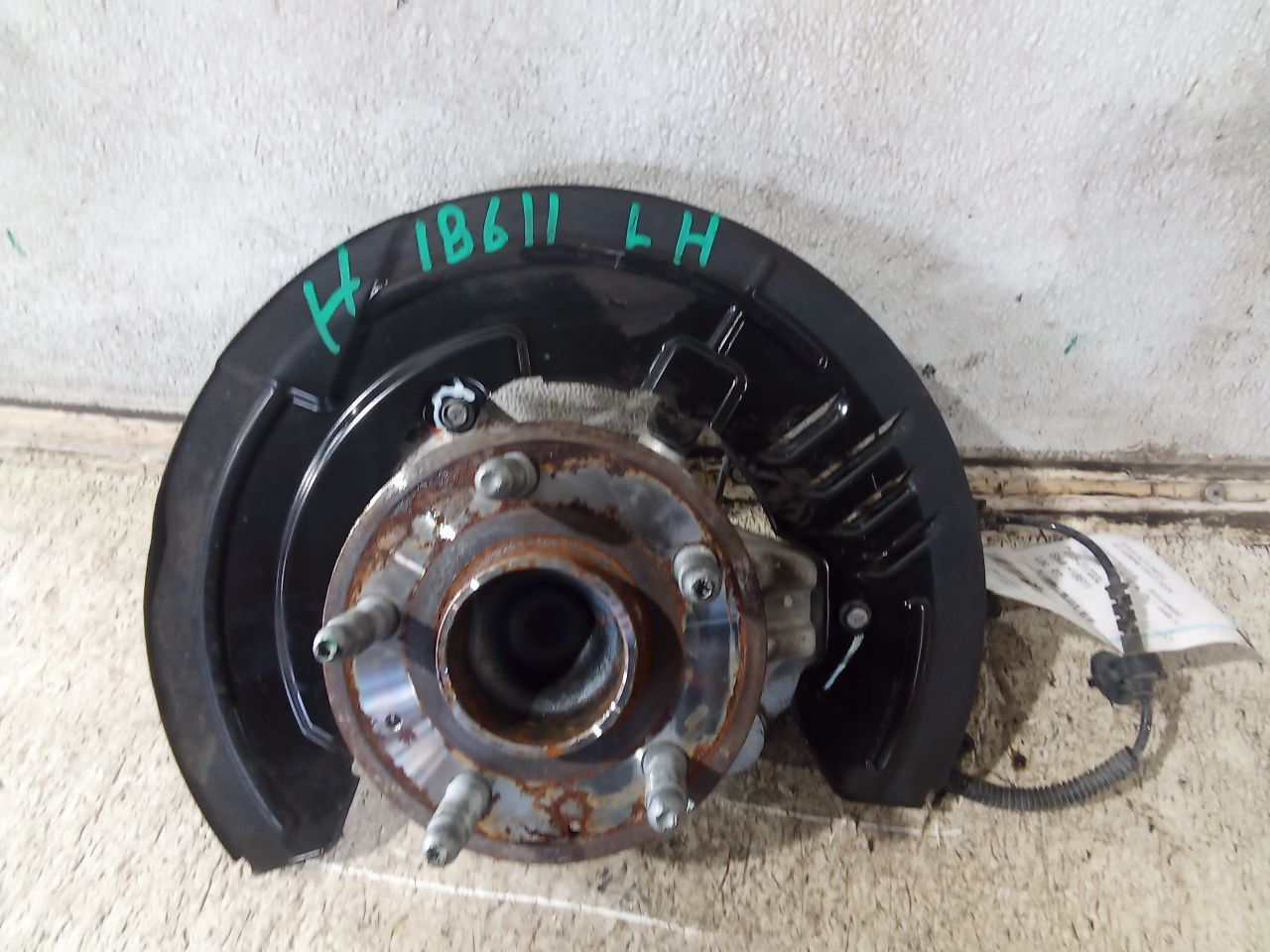 Part image 3