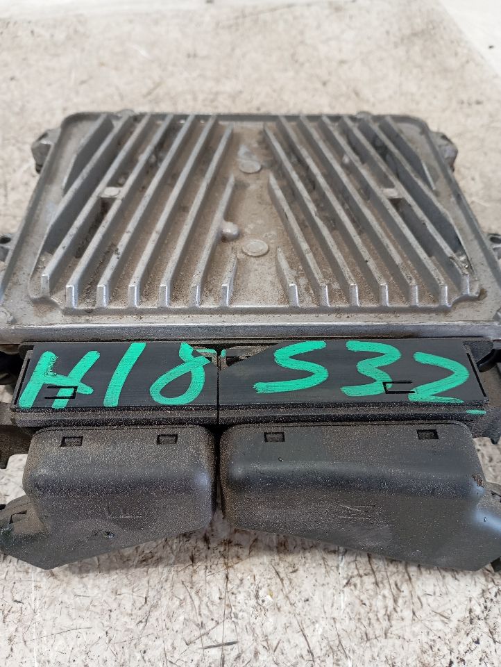 Eng/Motor Cont Mod for 2008 Mercedes-Benz Mercedes C-CLASS 204 Type Electronic Control Module C300 gasoline assembly plant VIN A (11th digit) from VIN A027157 and other applications