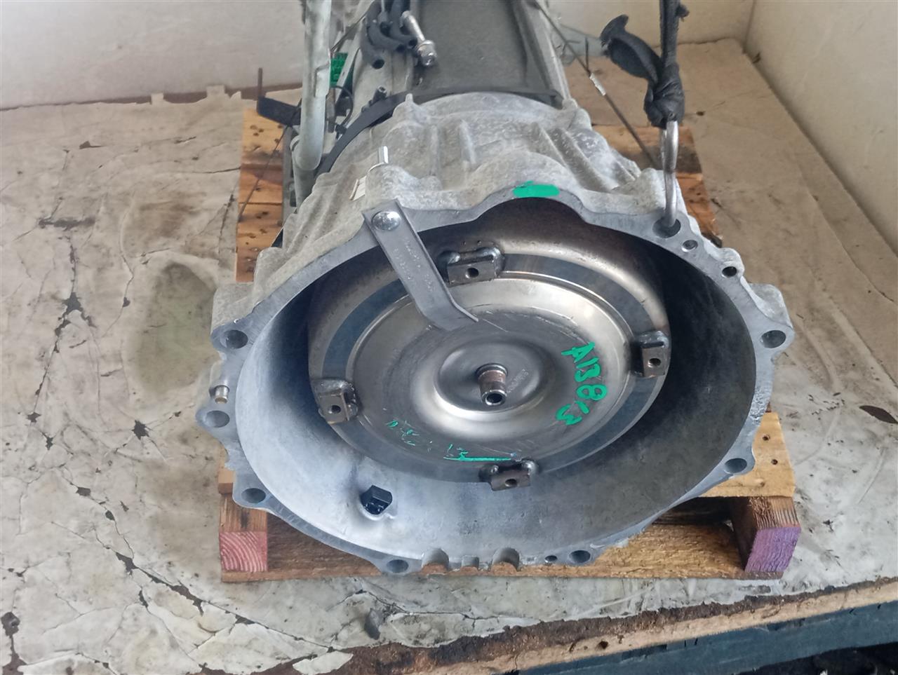 Part image 3