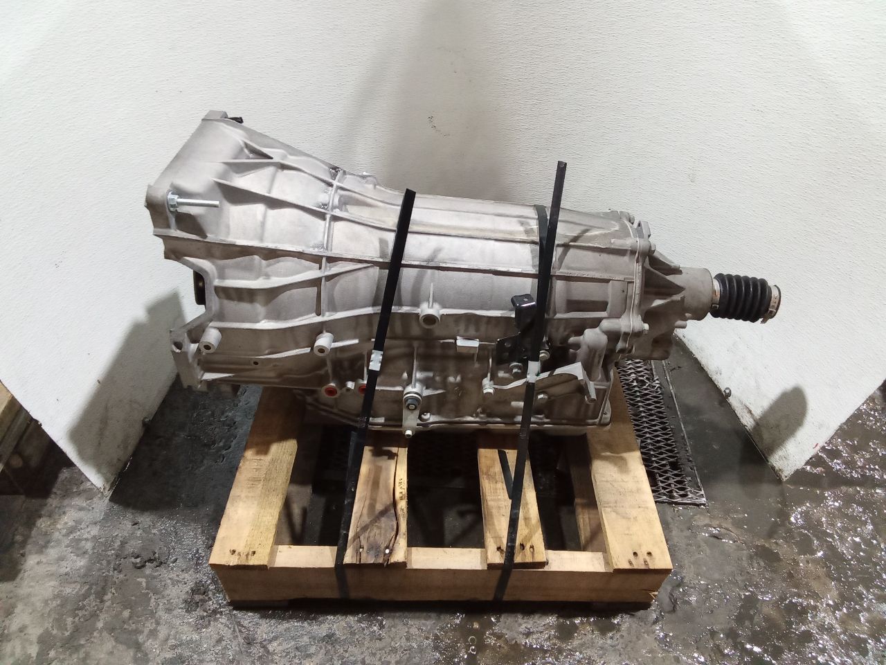 Part image 3