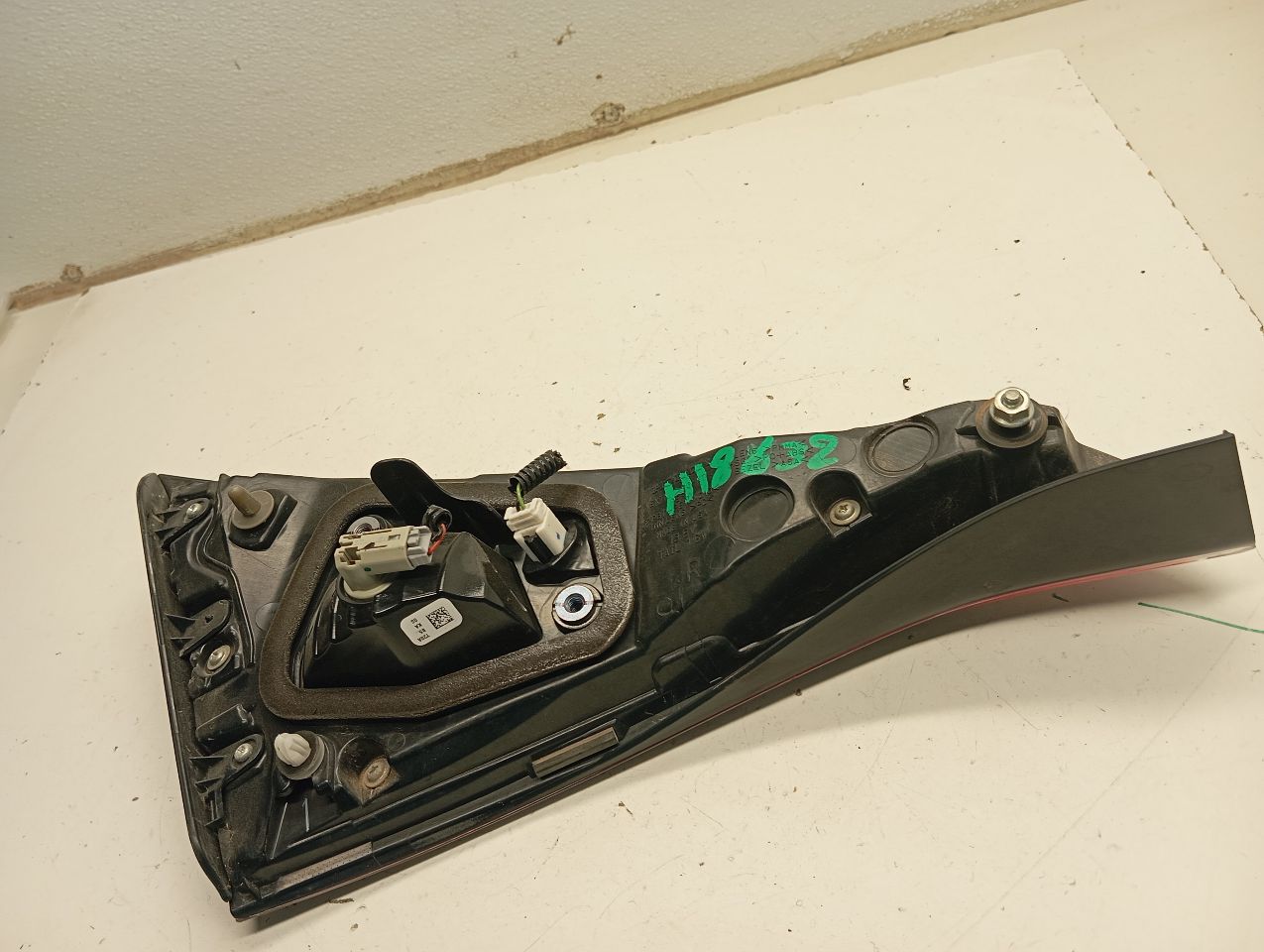 Part image 4