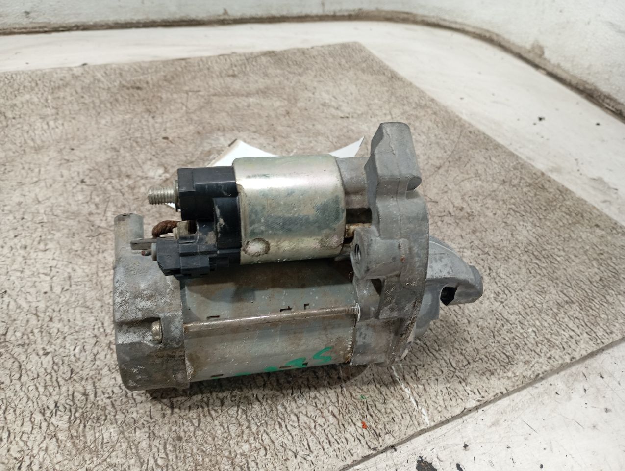 Part image 8