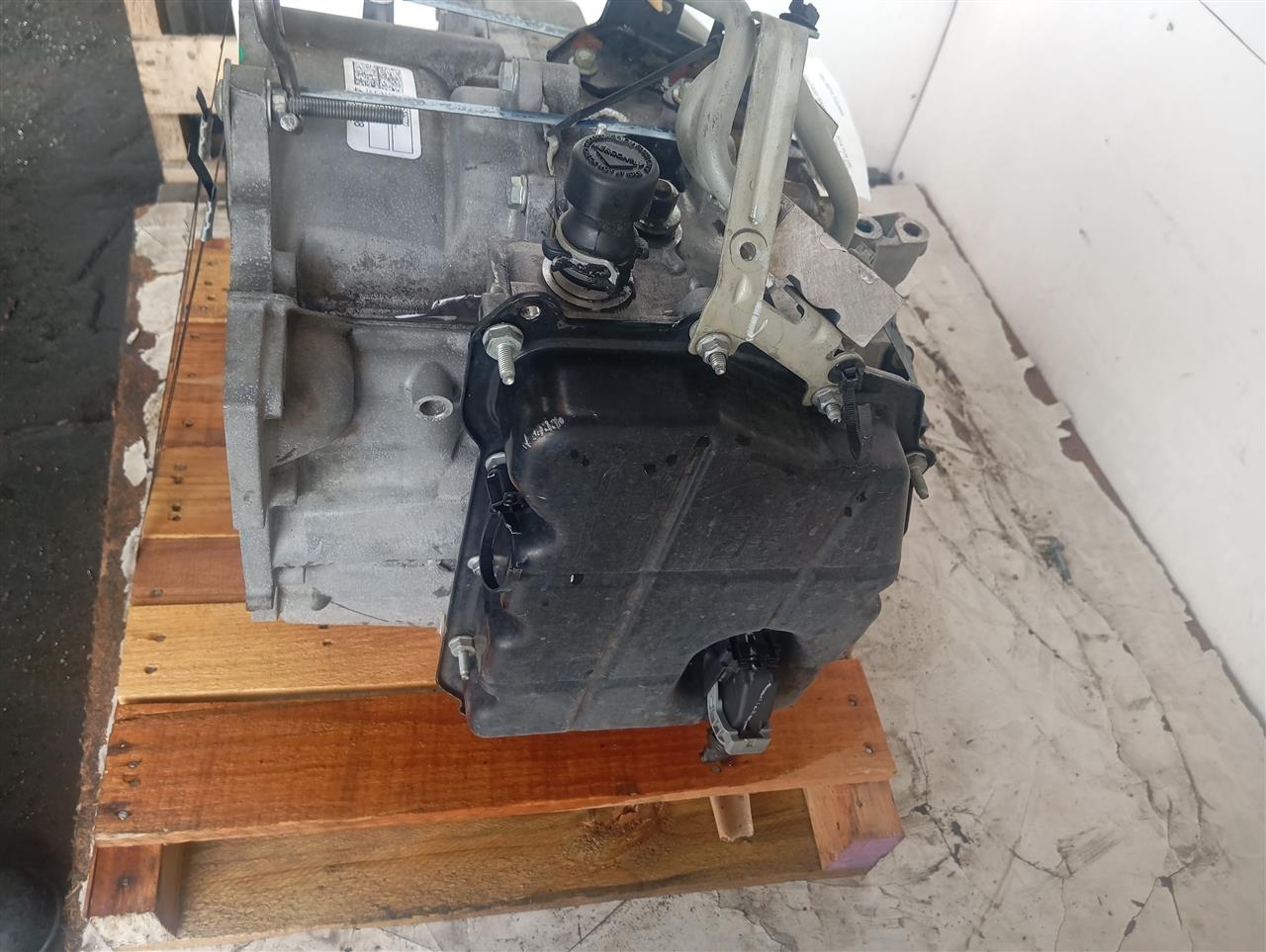 Part image 3