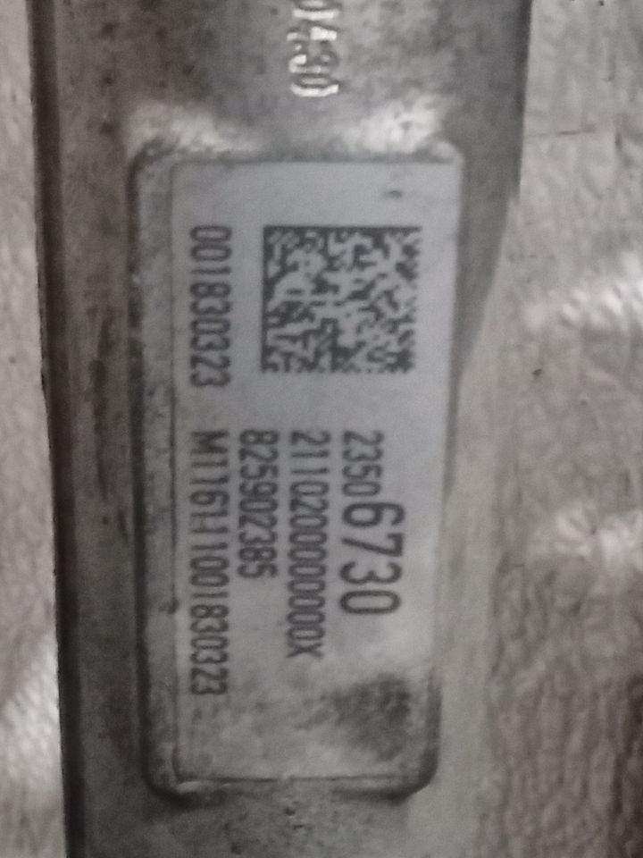 Part image 8