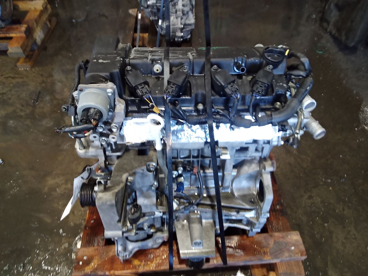 Part image 3