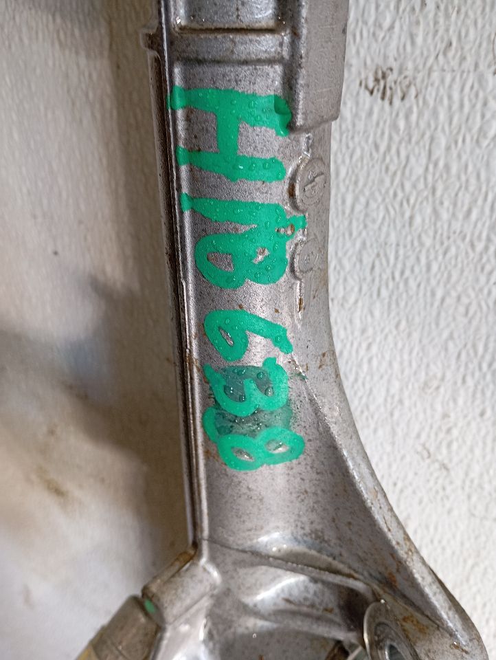 Part image 8