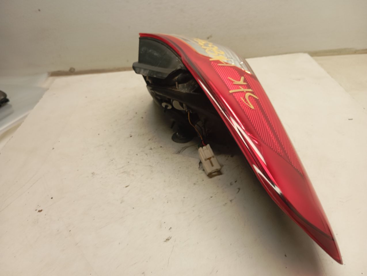 Part image 3