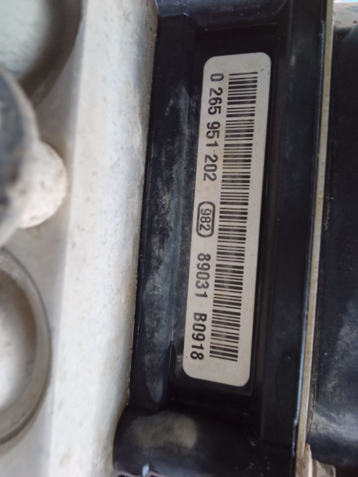 Part image 7