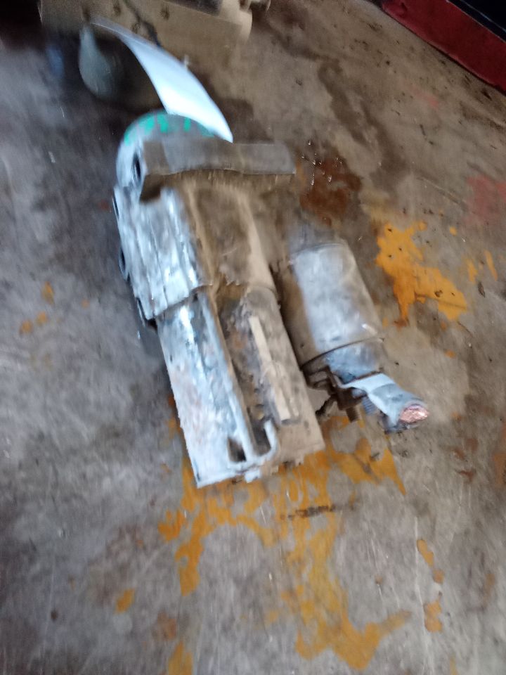Part image 4