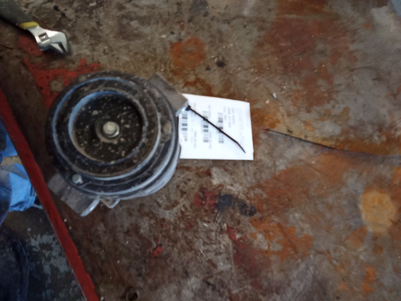 Part image 3