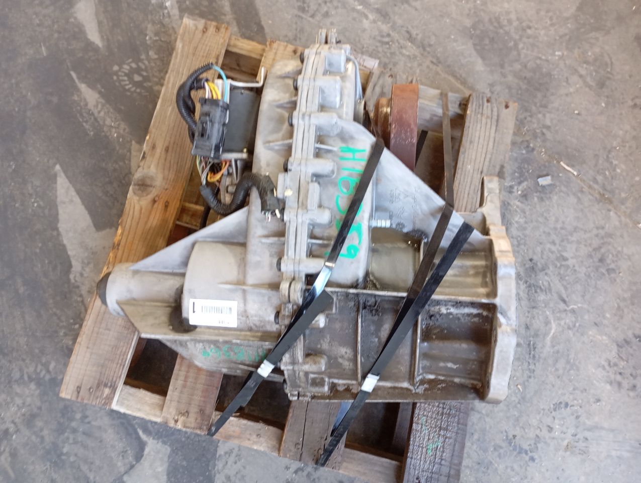 Part image 3